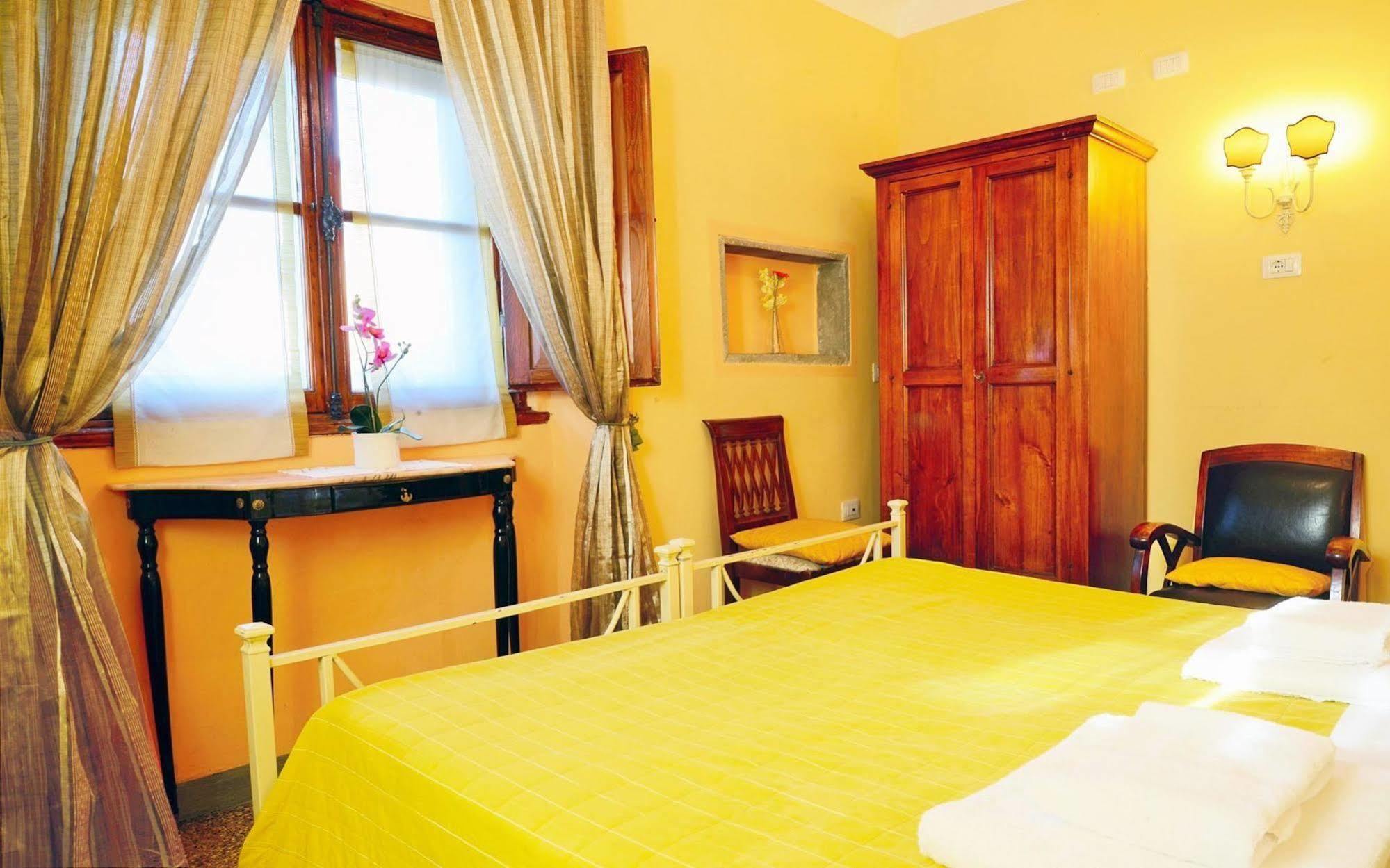 מלון פירנצה Sani Tourist House מראה חיצוני תמונה